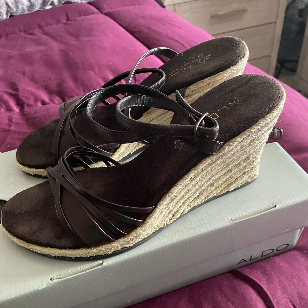 Aldo Wedged sandals